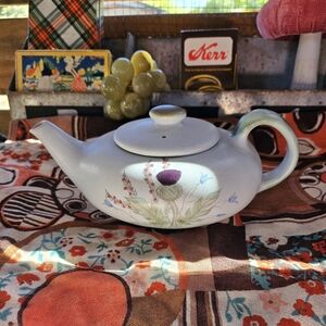 Buchan Portobello Thistle Stoneware Teapot